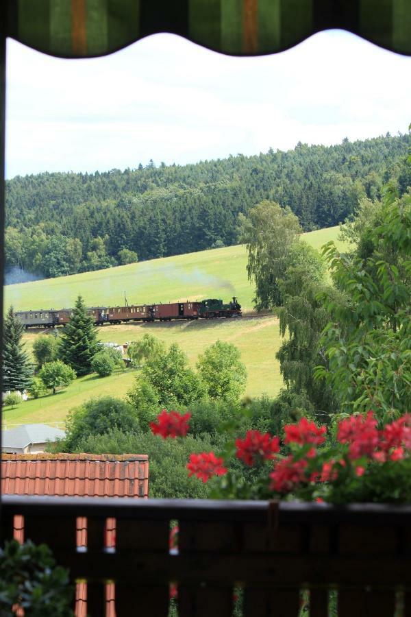 Ferienwohnung Bahnelblick Kurort Jonsdorf Eksteriør bilde